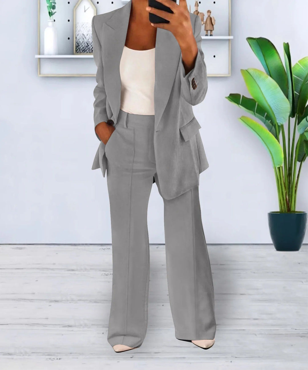 Slim Fit Blazer and Pants Set for Women